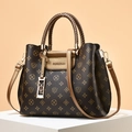 Borsa a mano classica in pelle marrone con manici intrecciati e tracolla regolabile - Caffè con Bronzo