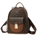 Sac à dos marron chic avec monogramme boucle dorée et charmant pompon blanc peluche - Grand / café