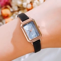 Montre GEDI carrée de luxe avec boîtier or rose, cadran nacré bleu et bracelet cuir noir - Boîtier Or Rose Cadran Bleu Bracelet Noir