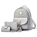 Dreiteiliges hellgraues Rucksack-Set mit Steppmuster, Quaste und goldfarbenen Details - Dreiteiliges Set Hellgrau
