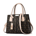 Borsa tote nera con motivo monogramma dorato e manici in pelle color crema - LAD Bianco Sporco