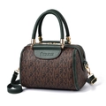 Boston Handtasche aus braunem Monogramm-Leder mit waldgrünem Besatz und Gold-Hardware - Dunkelgrün