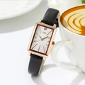 Montre rectangulaire Gedi vintage avec boîtier or rose et bracelet cuir noir - Gris