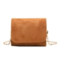 Mini bolso bandolera de ante marrón para niños con cadena dorada y solapa - Marrón