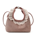 Mini crossbodytas in oudroze imitatiesuède met witte kanten rand en metalen handgrepen - Groot Roze