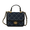 Mini borsa a tracolla in denim trapuntato con catena dorata e fibbia intrecciata - Blu scuro