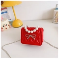 Mini bolso bandolera acolchado rojo con asa de perlas y lazo plateado para niñas - Rojo