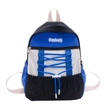Mochila deportiva infantil con diseño de contraste azul blanco negro y cordones frontales - Negro