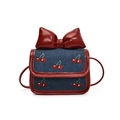 Borsa a tracolla per bambini in denim con ricamo a ciliegia e fiocco in pelle - Blu