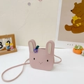 Joli sac bandoulière lapin rose pour enfants avec petites fleurs violettes - Carré / Rose