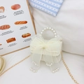 Mini bolso blanco para niña con lazo de organza grande y elegante asa de perlas - Lazo Beis
