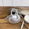 Mini bolso bandolera plateado metalizado para niñas con asas de cuentas decorativas - Plateado