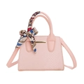 Sac à main rose à motif pierre avec poignée en foulard de soie et décor doré - Rose avec foulard en soie