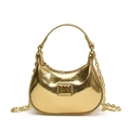 Mini borsa a mezzaluna dorata lucida per bambine con tracolla a catena e logo in metallo - Oro