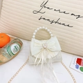 Minibolso de princesa con encaje, lazo grande, corazón de perlas y correa de cadena - Corazón Beige