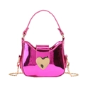 Y2K Mini-Handtasche in Laser-Pink für Mädchen mit goldenem Herzverschluss und Kette - Rosarot