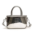 Silberne Laser-Spiegel-Mini-Handtasche für Mädchen mit verstellbarem Riemen und Griff - Silber