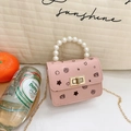 Mini borsa rosa da bambina con motivi cartoon, manico di perle e catena dorata - Rosa