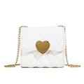 White quilted crossbody bag for girls with heart-shaped gold clasp and chain strap - Off White