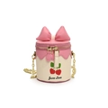 Roze en beige cilinder emmerstas met strik, kersenprint en een gouden ketting voor kids - Dieproze