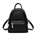 Minimalistischer schwarzer gewebter Rucksack mit silbernen Nieten und Lederdetails für Damen - Schwarz