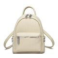 Minimalistischer beiger Mini-Rucksack für Damen mit silbernen Nieten-Akzenten - Beige