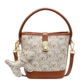 Chic beige and brown bucket bag with cute bear prints and adjustable shoulder strap - With Pendant / Off White