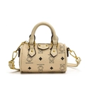 Mini borsa a cilindro beige per bambini con stampa orso e tracolla regolabile - Bianco