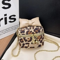 Kinder schoudertas met luipaardprint, grote strik en goudkleurige ketting riem - Khaki Strik Tas