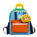 Sac à dos enfant bicolore bleu et orange avec charme lion et badge rond - Grand / Bleu