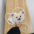 Lindo bolso bandolera infantil de perlas blancas con forma de oso y detalles morados - Morado