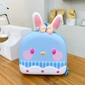 Dettaglio dello zaino rigido blu per bambini con orecchie da coniglio 3D e viso a cartone - Blu