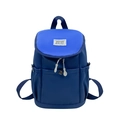 Mini mochila de nailon azul para niños con cierre de solapa y correas ajustables en blanco - Azul