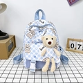 Blauw geruite kinderrugzak met schattige berenprint en een 3D pluchen berenhanger - Blauw