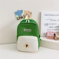 Mochila infantil ligera de lona verde fruta y beige con diseño de colores en contraste - Verde