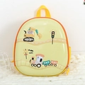 Zaino rigido per bambini giallo e verde con graziose illustrazioni di veicoli a cartoni - Escavatore Giallo
