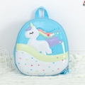 Zaino azzurro per bambini con unicorno 3D e stampe di cuori colorati a arcobaleno - Pony Blu