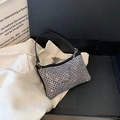 Chique mini schoudertas voor meisjes in zwart met glimmende strass en zilveren ketting - Vierkant Handvat