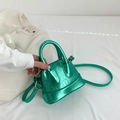 Mini green shell bag with crocodile pattern and metallic finish for women - Green