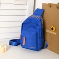 Zaino monospalla blu per bambini in tela con stampa arancione e tracolla regolabile - Blu Reale