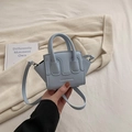 Mini borsa a trapezio celeste per bambina con manici e tracolla regolabile - Blu