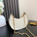 Mini cream crescent pearl handbag for girls with gold chain and faux crocodile leather - Without Handle / Beige