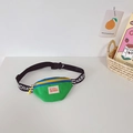 Borsa a tracolla verde per bambini con cerniere a contrasto e cinturino CHS - Verde