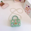 Bolso bandolera mini jelly verde menta para niña con asa de perlas y colgantes - Verde