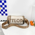 Borsa a tracolla per bambini crema con cinturino kaki e dettaglio lettere TLOP - Cachi