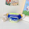 Kinder Sport-Brusttasche in Blau und Neongrün mit PLAY!-Print und verstellbarem Gurt - Blau