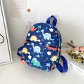 Mochila infantil azul oscuro con dibujos de dinosaurios de colores y palmeras - Azul