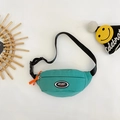 Zaino monospalla bimbo in nylon verde petrolio con zip arancione e logo sportivo - Verde