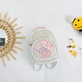 Mochila mini de lentejuelas blancas para niñas con concha rosa y detalles de perlas - Blanco