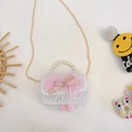 Mini bolso blanco de princesa con lazo rosa, asa de perlas y cadena metálica dorada - Lazo / Blanco